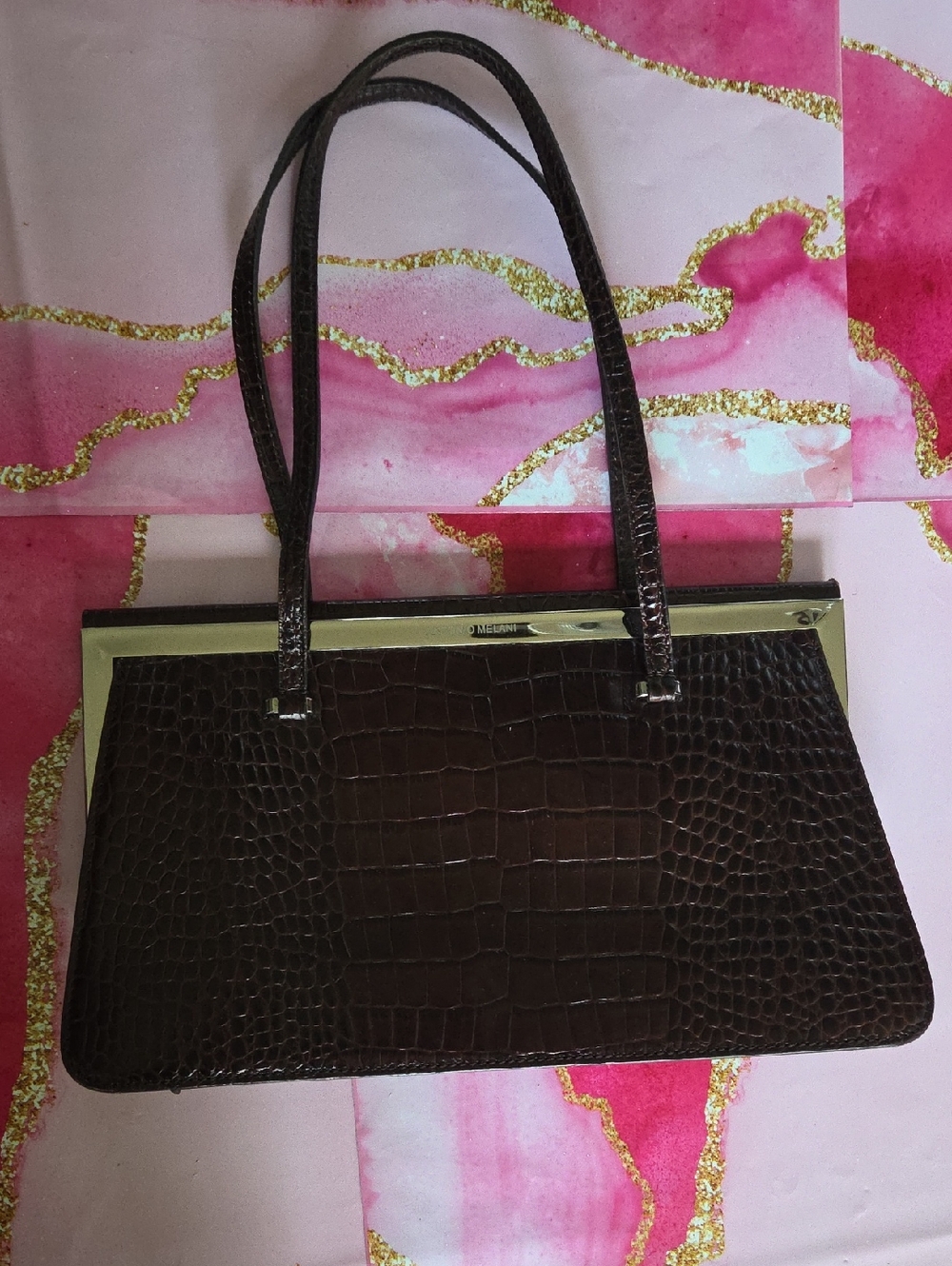 Elegant Dark Brown Croc-Embossed Shoulder Bag